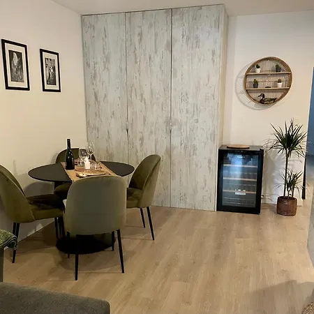 T2 Proche De La Et Au Calme Ajaccio (Corsica)