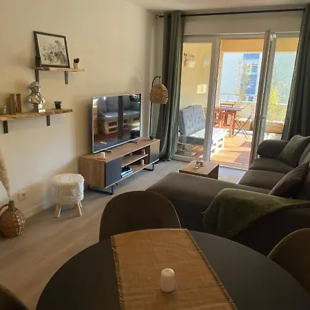T2 Proche De La Et Au Calme Apartment