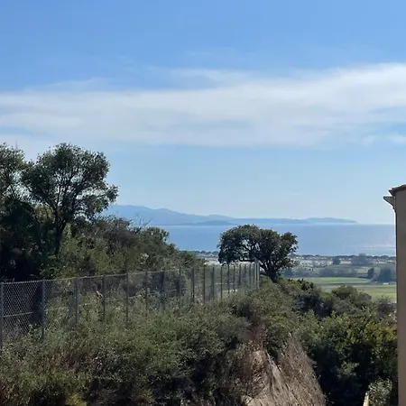 T2 Proche De La Et Au Calme Ajaccio (Corsica)