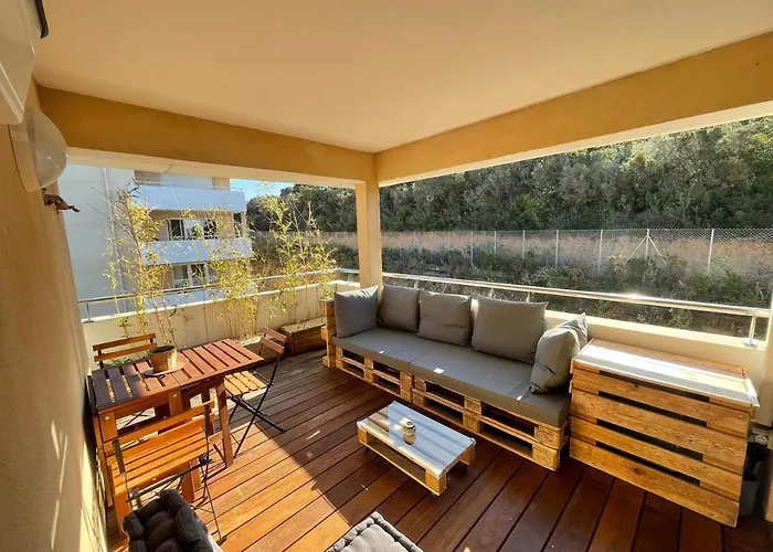 T2 Proche De La Et Au Calme Appartement *